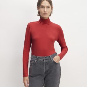 The Luxe Rib Turtleneck | Haute Red