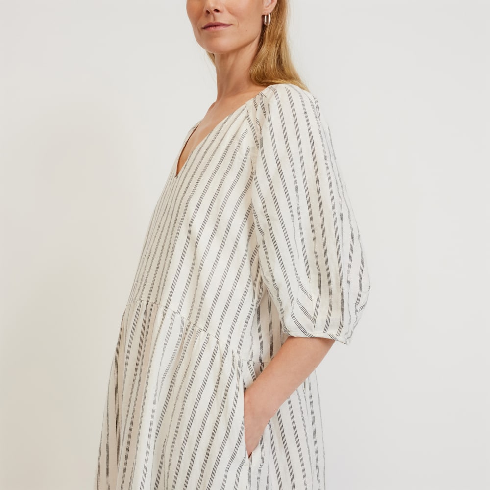 The Linen Oversized Puff-Sleeve Dress | Black / Canvas Tan - Image 4