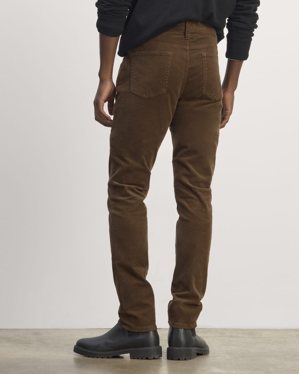 The 5-Pocket Pant in Corduroy | Cocoa - Image 6