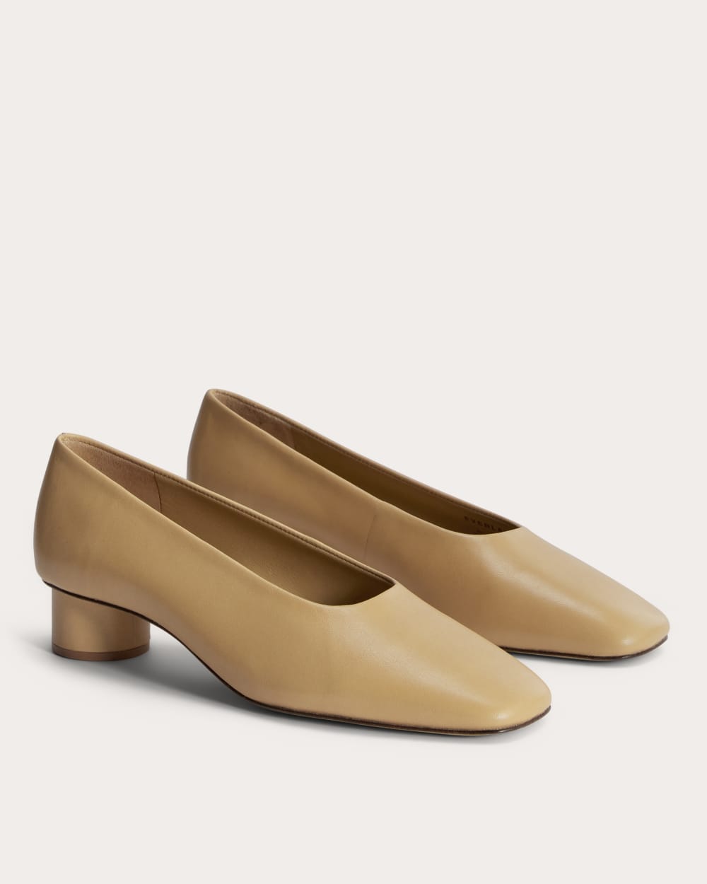 The Gallery Pump | Light Taupe - Image 2