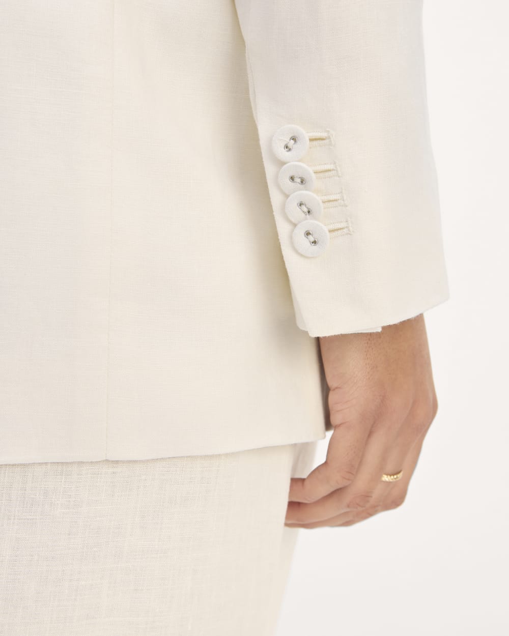 The Oversized Blazer in Linen | Bone - Image 5