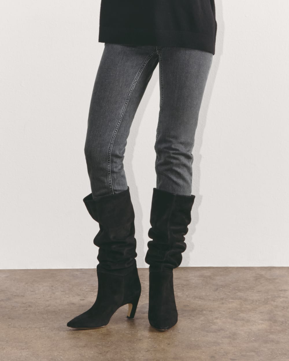 The Original Cheeky® Jean | Washed Charcoal | 26.5 Inseam - Image 4