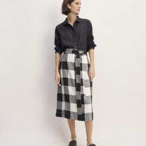 The Linen Wrap Skirt | Bone / Black Check