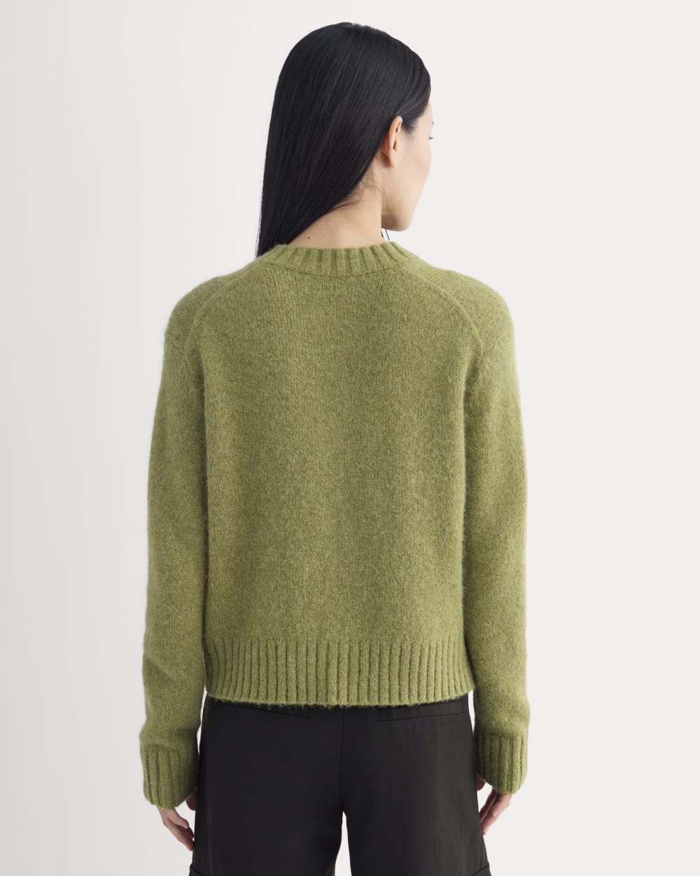 The Crew Cardigan in Alpaca | Moss - Image 7