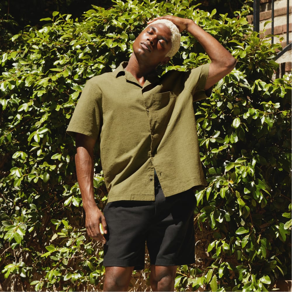 The Seersucker Short-Sleeve Shirt | Olive - Image 2
