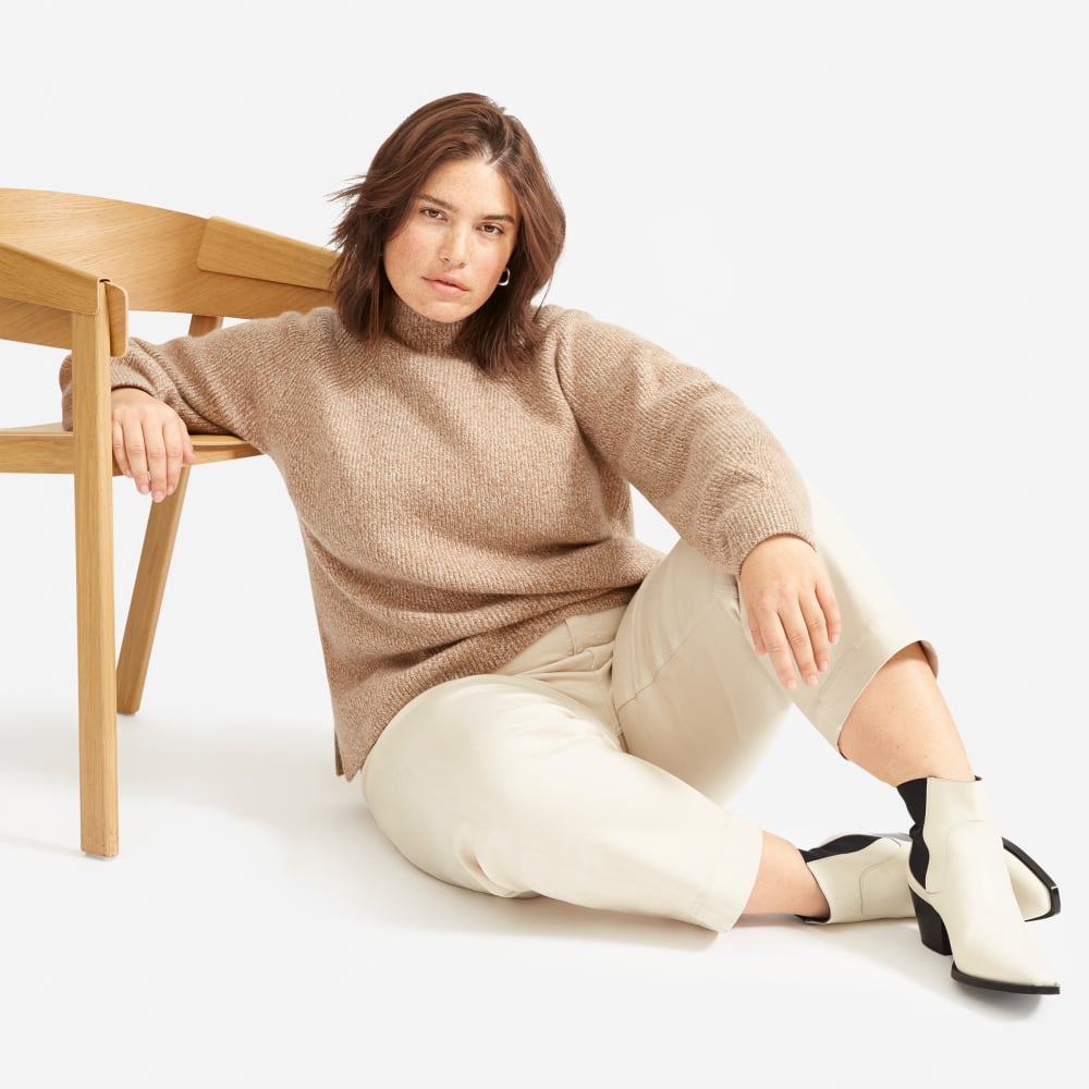 The Straight-Leg Crop | Sandstone | Short - Image 6