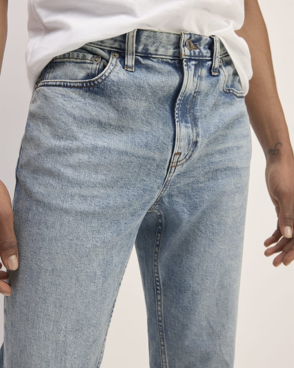 The Organic Cotton Straight-Leg Jean | Salt Lake - Image 4