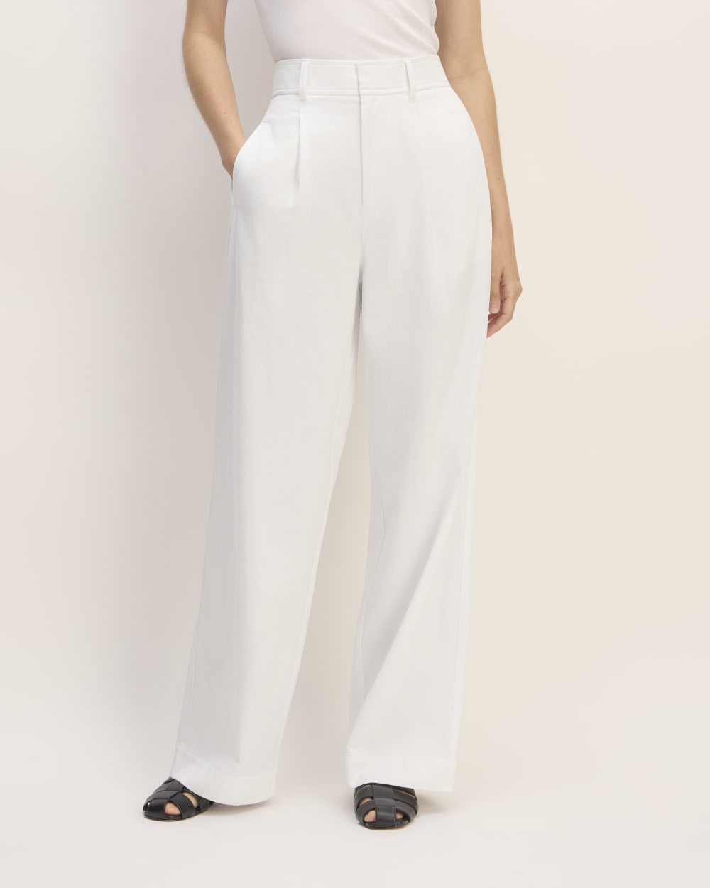 The Draper Pleated Pant in Buttersmooth | White | 32 Inseam - Image 3