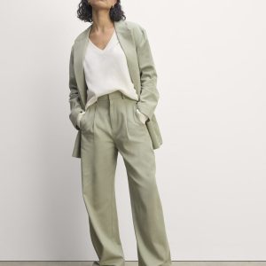 The Draper Pleated Pant in Buttersmooth | Seagrass | 32 Inseam