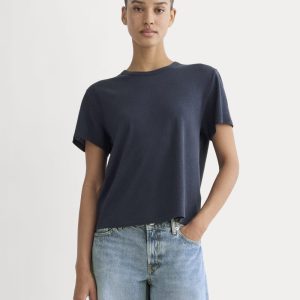 The Box-Cut Tee in Cotton Linen | Navy