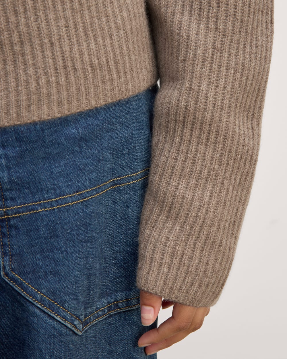 The Fisherman Turtleneck in Wool Cashmere | Oatmeal - Image 5