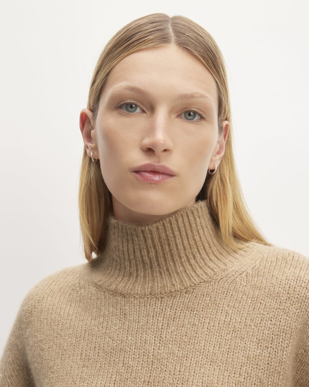 The Cloud Oversized Turtleneck | Tiger's Eye - Image 4