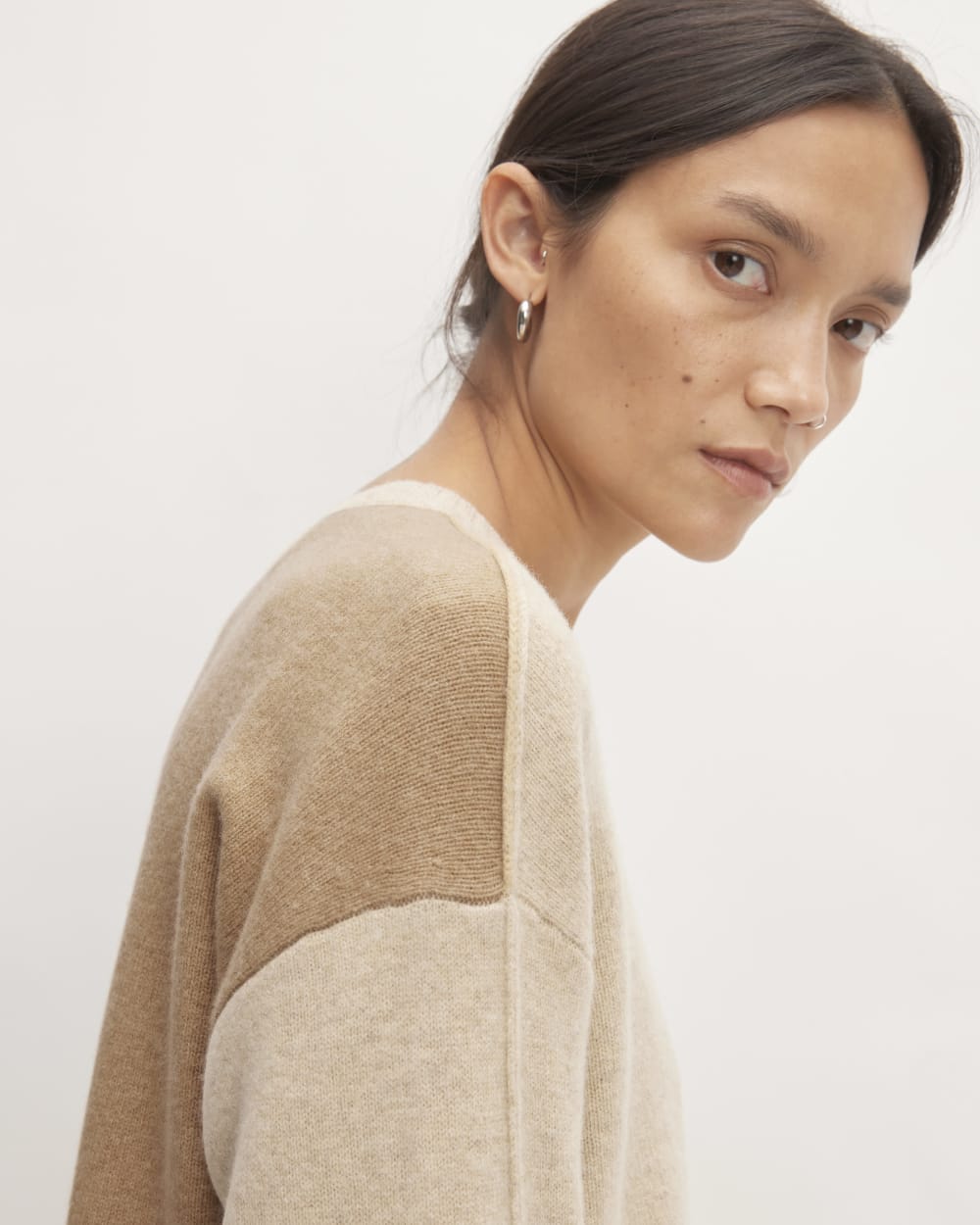 The Good Merino Wool Crewneck Sweater | Light Camel / Dark Oat - Image 4