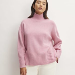 The Cashmere Oversized Turtleneck | Bubblegum