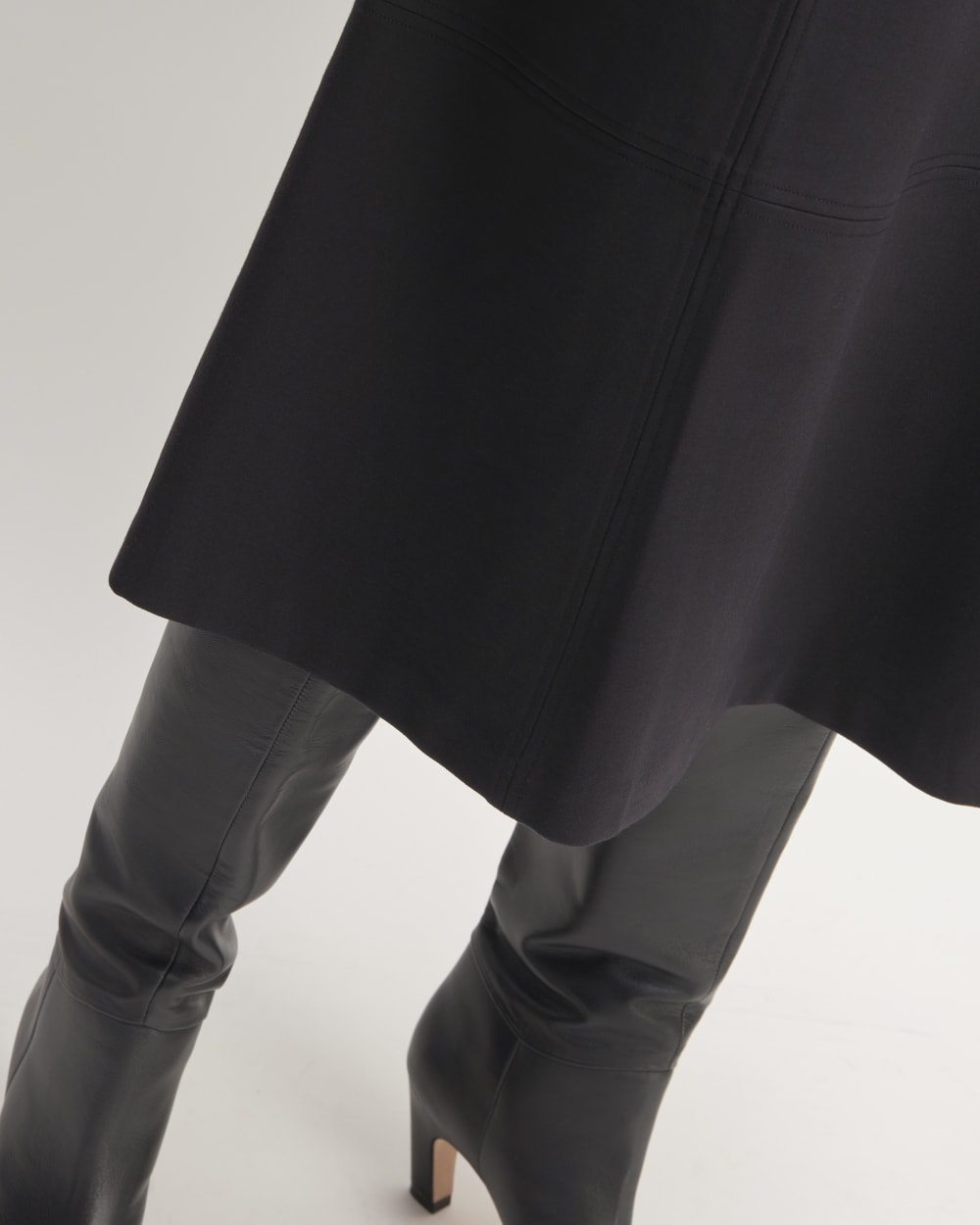 The Dream Short-Sleeve Dress | Black - Image 5