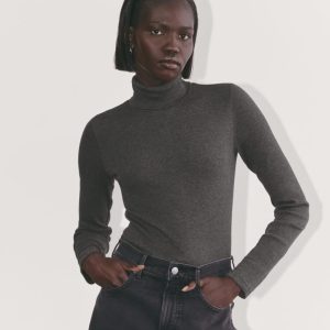 The Luxe Rib Turtleneck | Heathered Soot