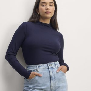 The Form Funnel-Neck Tee | Navy