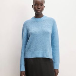 The Alpaca Cropped Crewneck Sweater | Heritage Blue