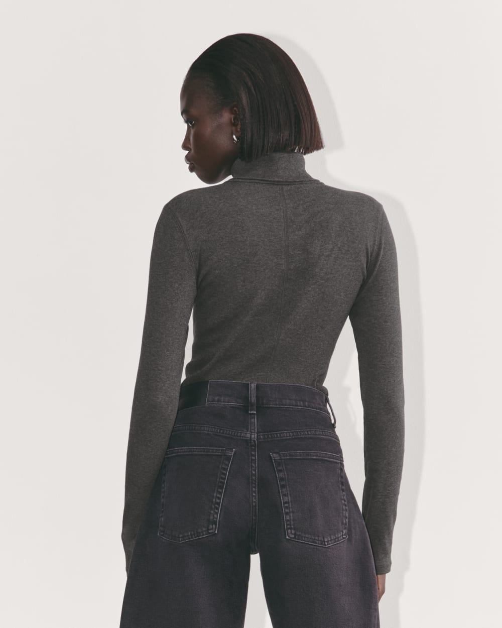 The Luxe Rib Turtleneck | Heathered Soot - Image 6