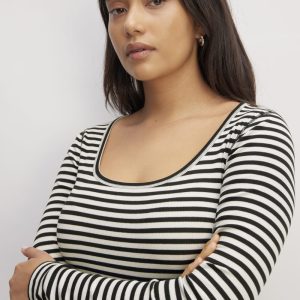 The Luxe Rib Long-Sleeve Scoop-Neck Tee | Bone / Black