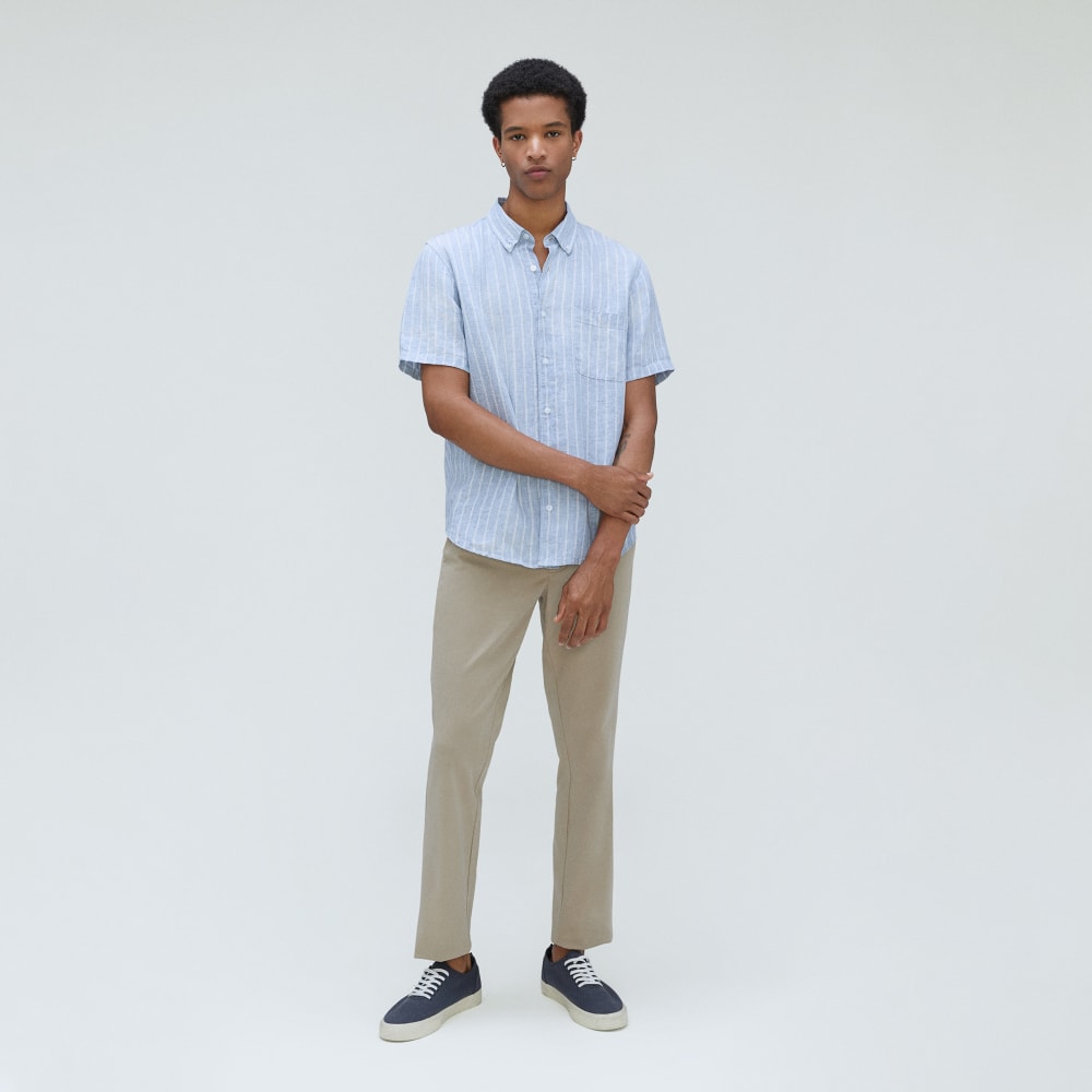 The Classic Short-Sleeve Shirt in Linen | Blue / White - Image 4