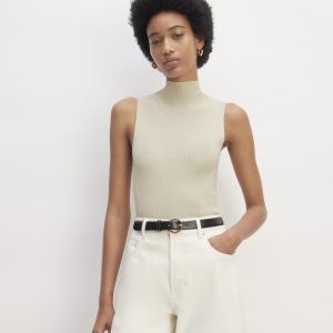 The Viscose Mock Neck Top | Beige