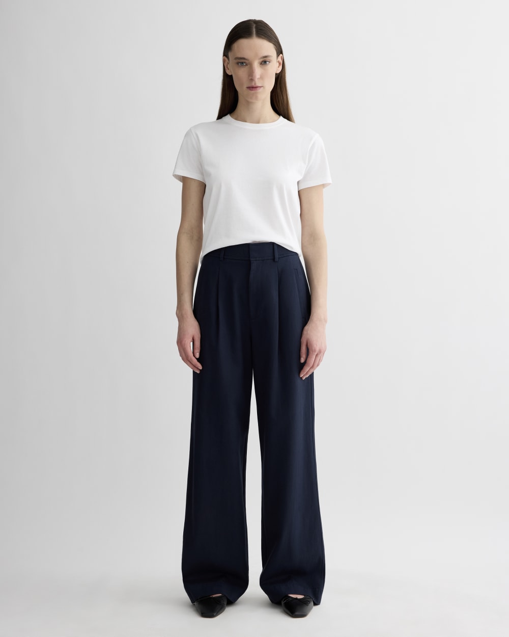 The Draper Pleated Pant in Buttersmooth | Navy | 30 Inseam