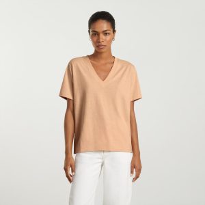 The Vintage V-Neck Hemp Tee | Hazelnut