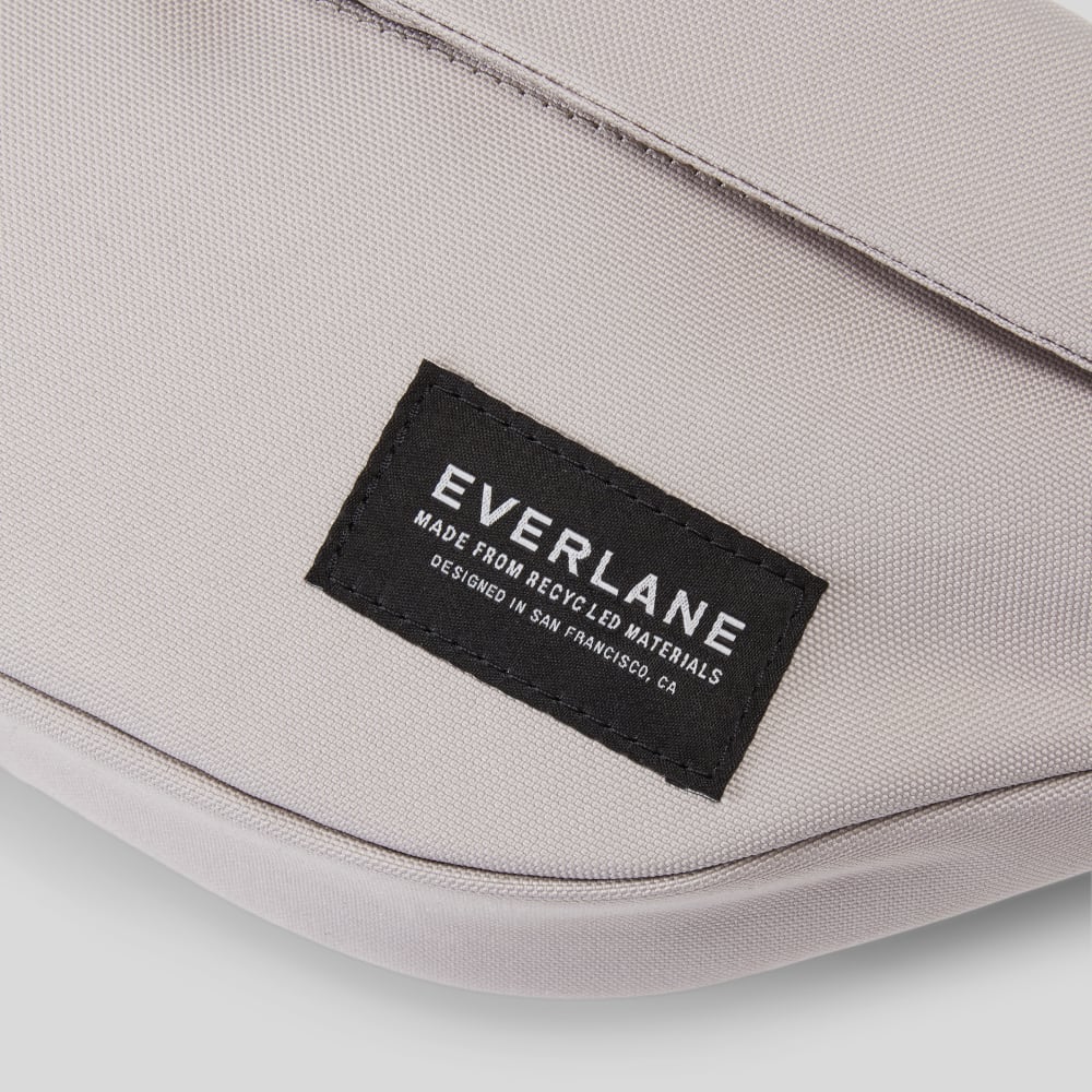 The Renew Transit Fanny Pack | Warm Quartz (with label) - Image 7