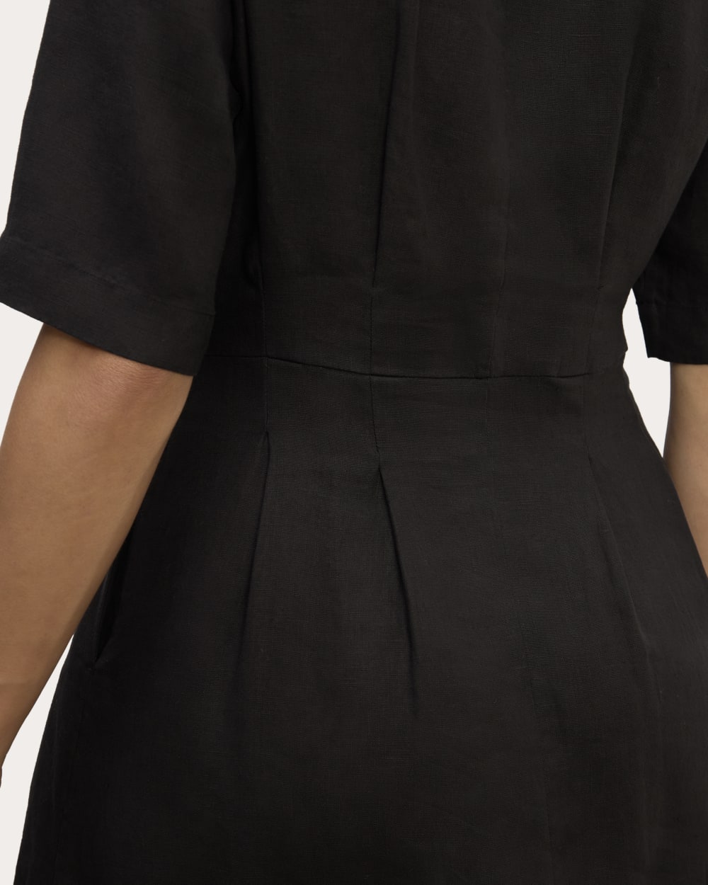 The Frolic Dress in Linen | Black - Image 5
