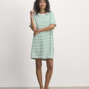 The Organic Cotton Weekend Tee Dress | Bone / Grass Green