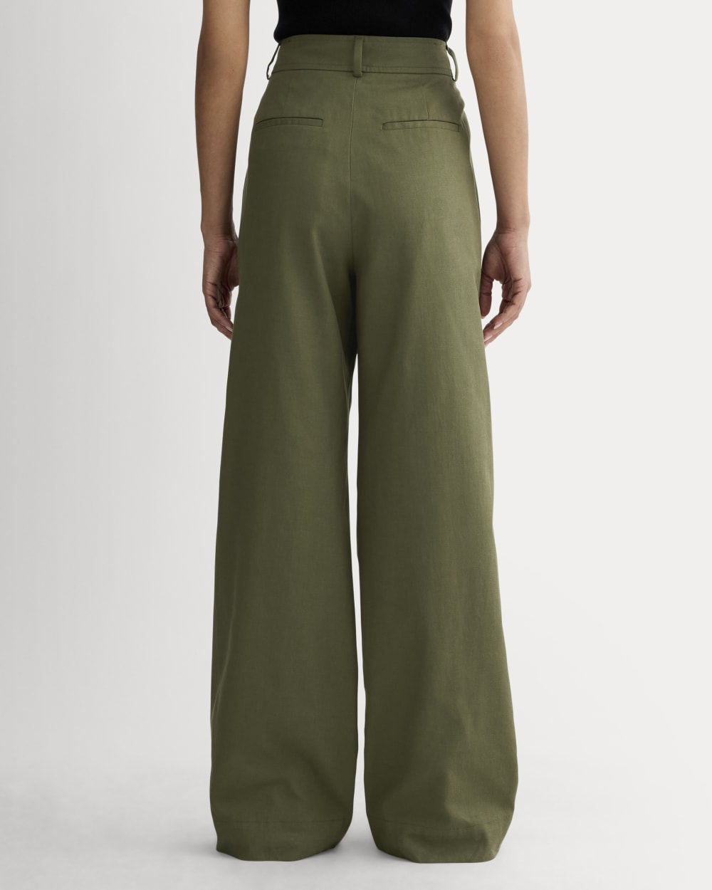 The Draper Pleated Pant in Buttersmooth | Kalamata | 30 Inseam - Image 5