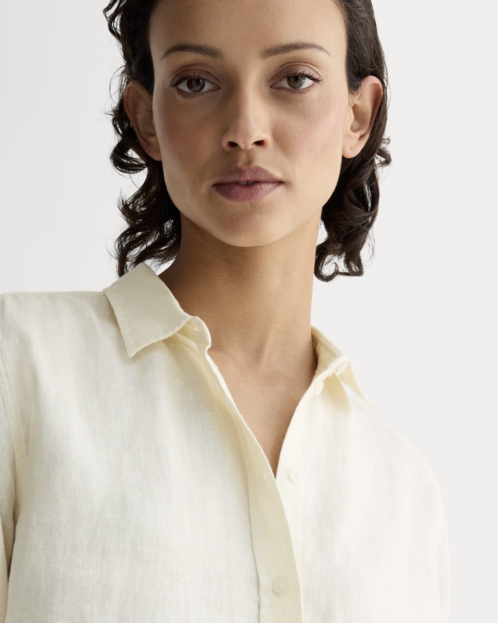 The Must-Have Shirt in Linen | Bone - Image 4