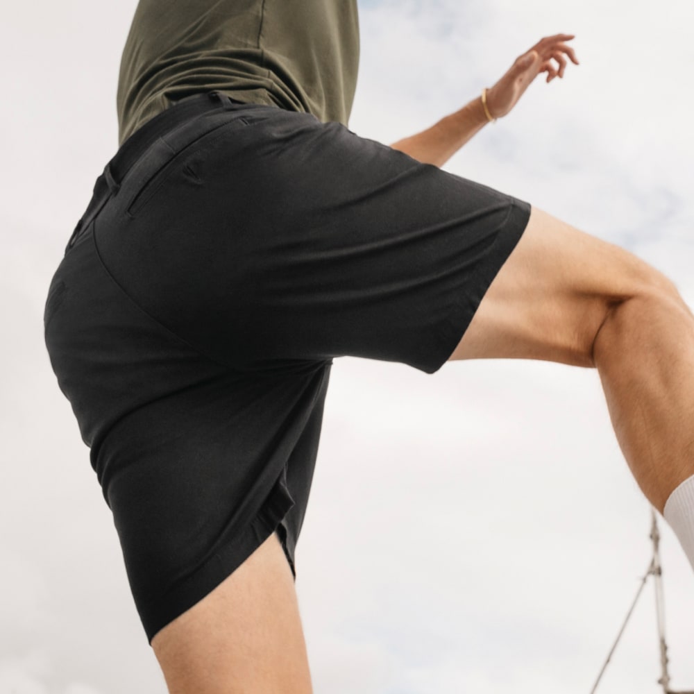 The 7 Slim-Fit Performance Chino Short | Black - Image 7