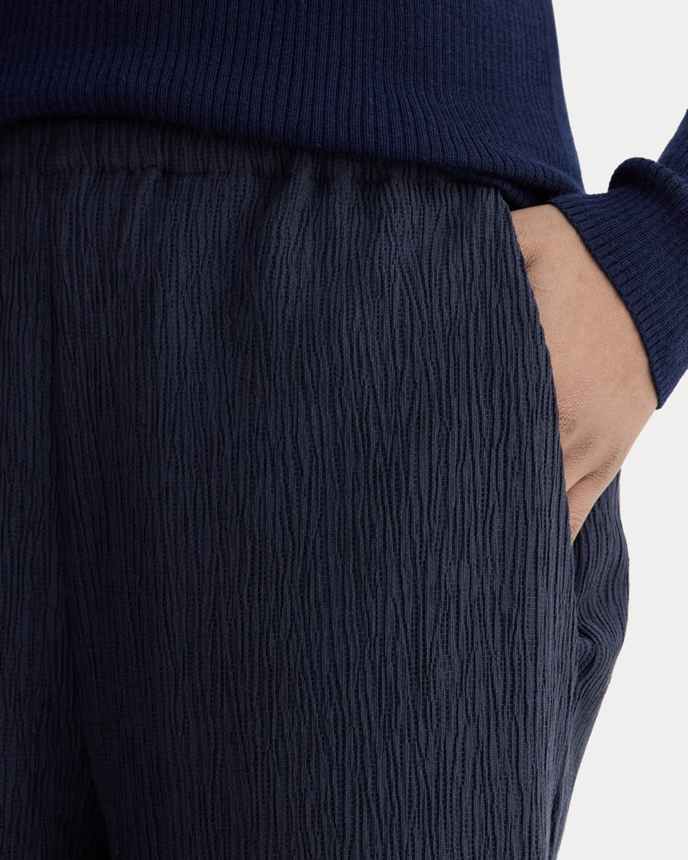 The Crinkle Pant | Navy - Image 4