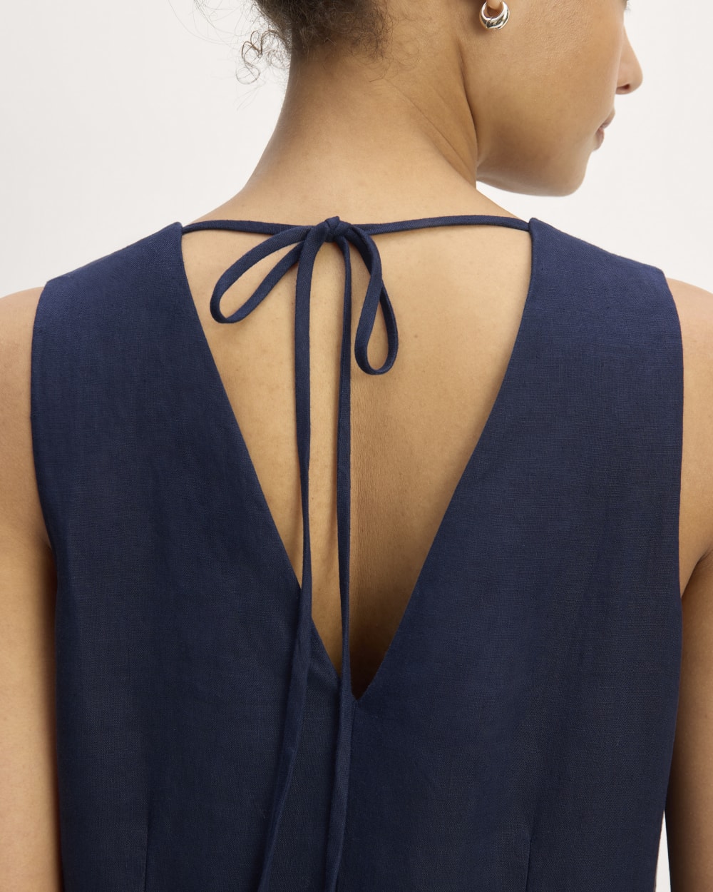 The Linen V-Neck Maxi Dress | Navy - Image 5