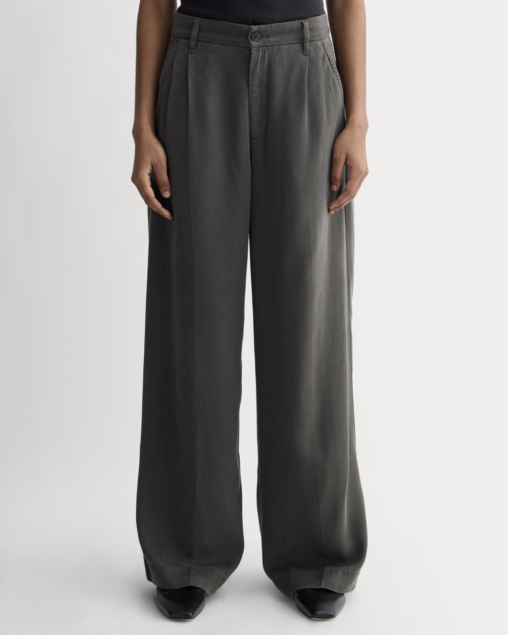 The Trouser in Buttersoft | Graphite - Image 3