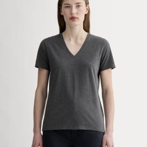 The Slim V-Neck Tee in Essential Cotton | Heathered Soot