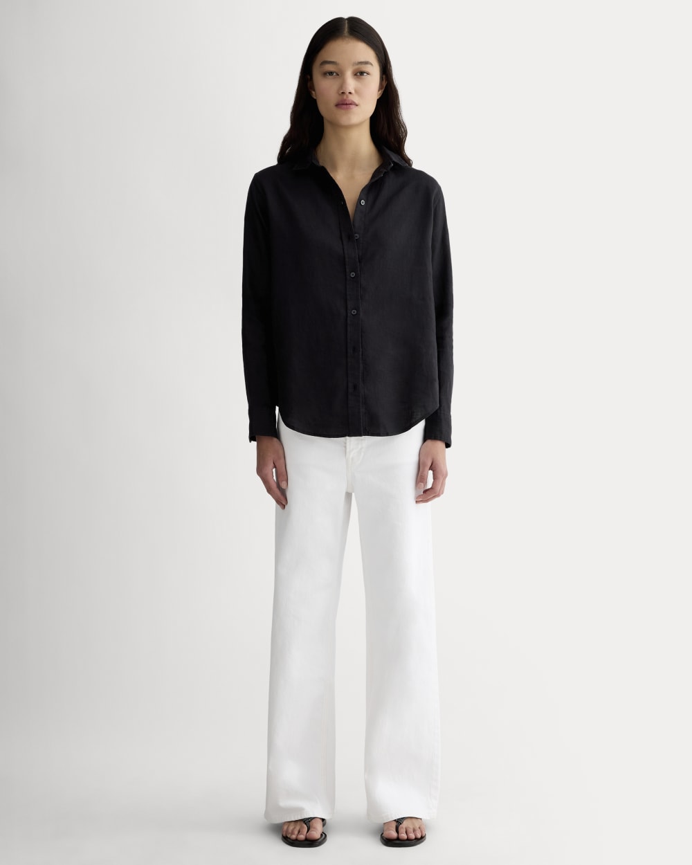 The Must-Have Shirt in Linen | Black - Image 3