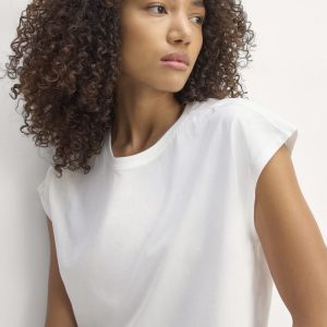 The Muscle Cropped Tee in Essential Cotton | White