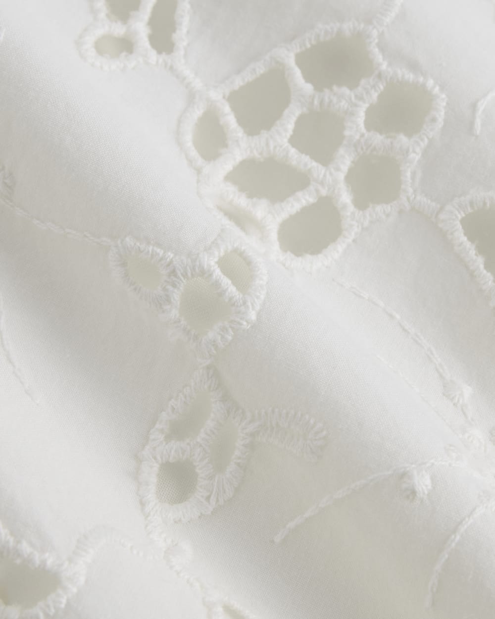 The Eyelet Pull-On Short | Bone - Image 6