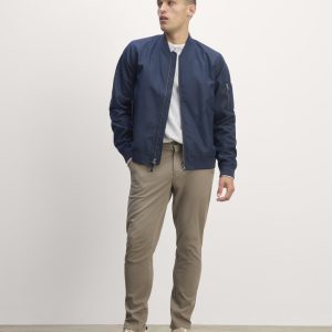 The Performance Chino | Uniform | Abalone | Athletic